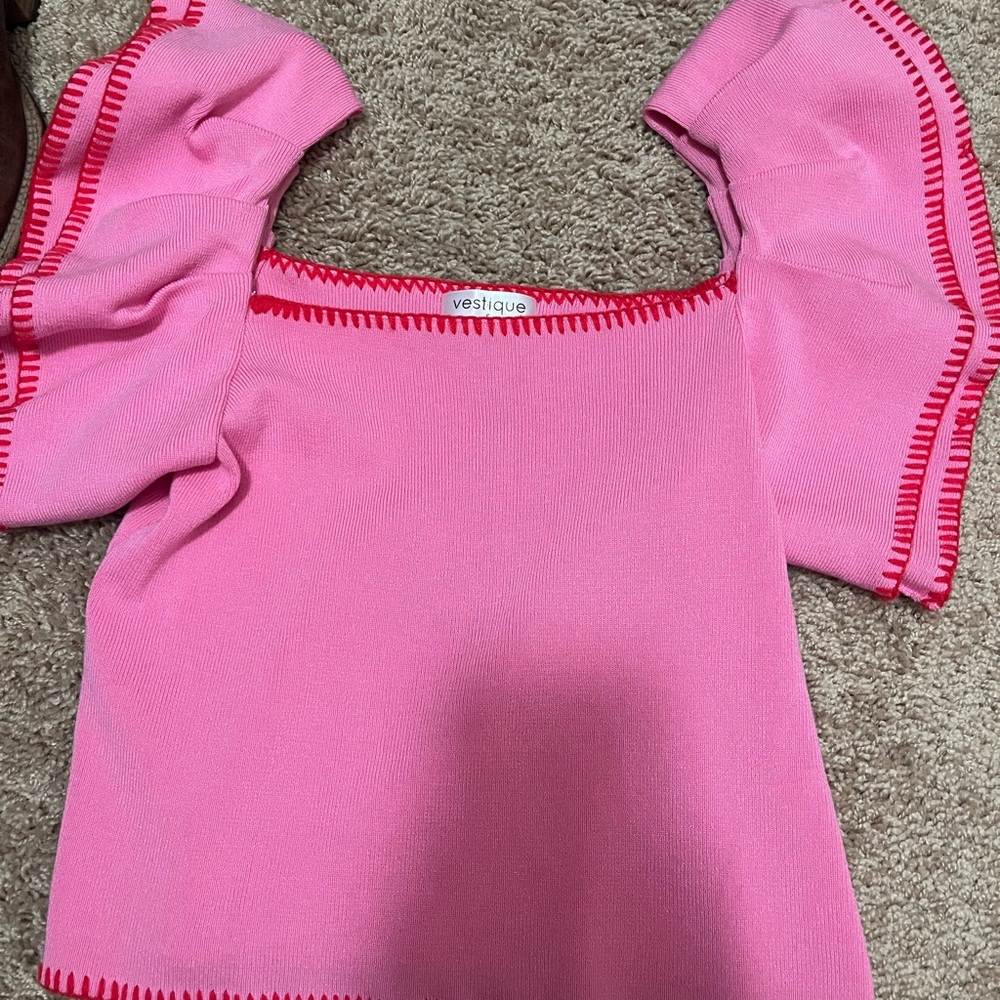 Vestique Pink Blouse with Red Accents